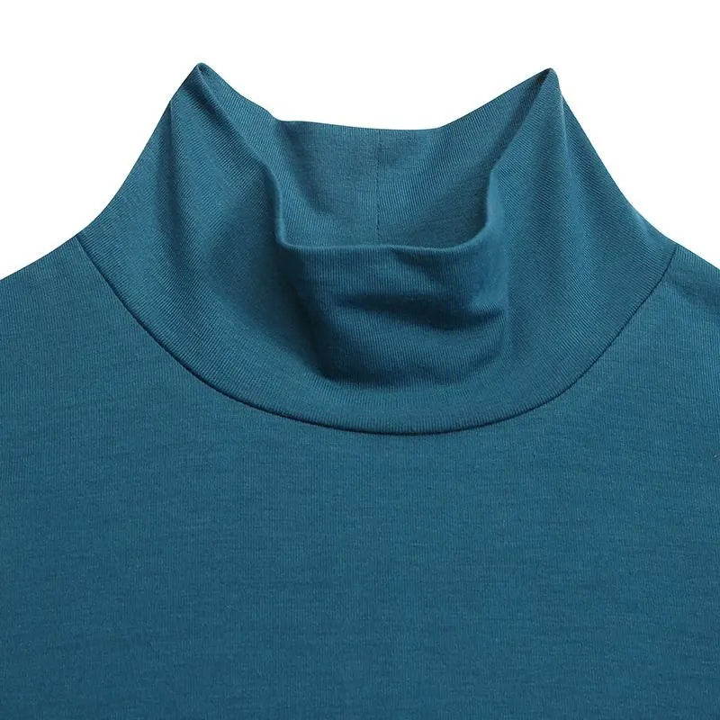 Maxikleid mit Rollkragen