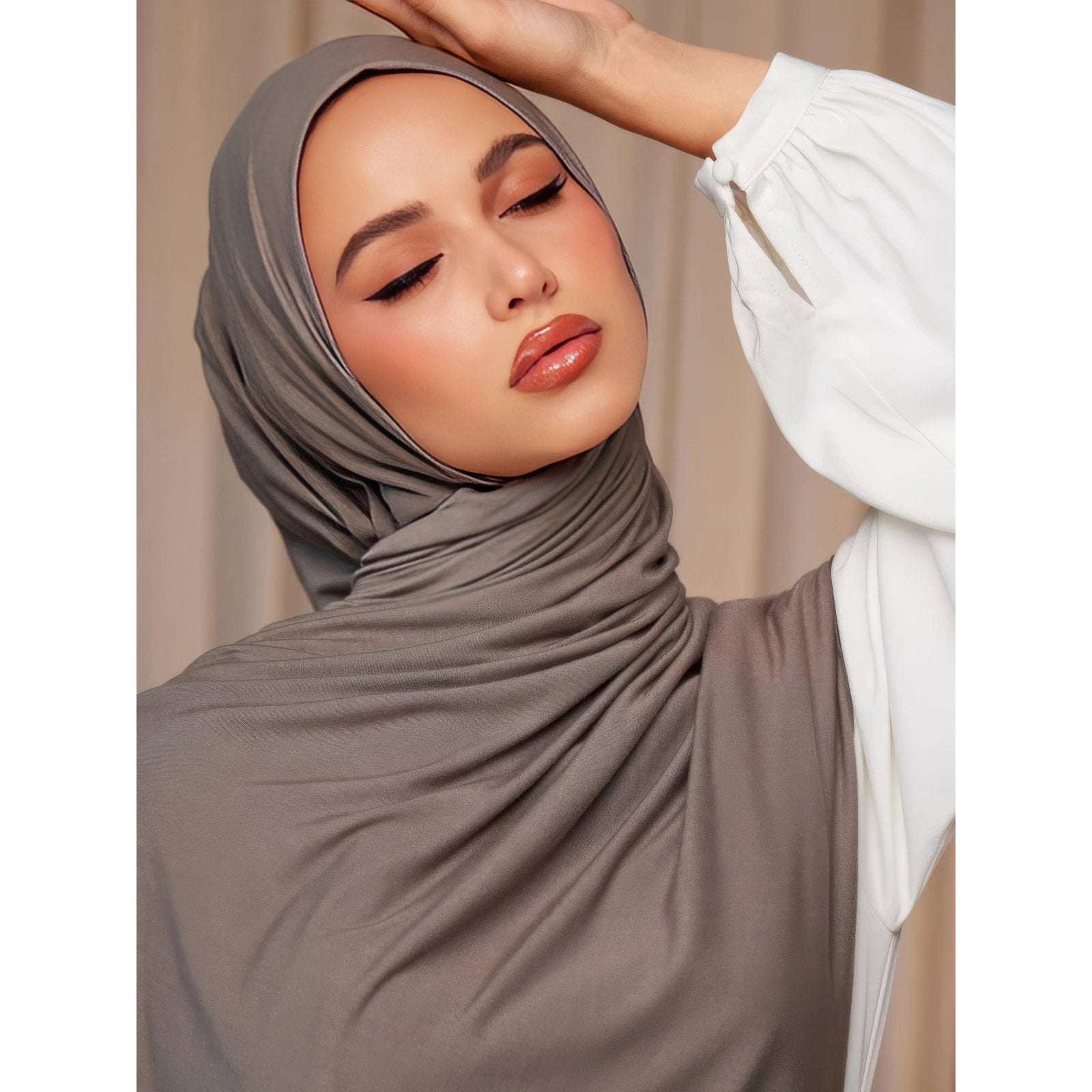 Premium Ein-Schleifen-Hijab
