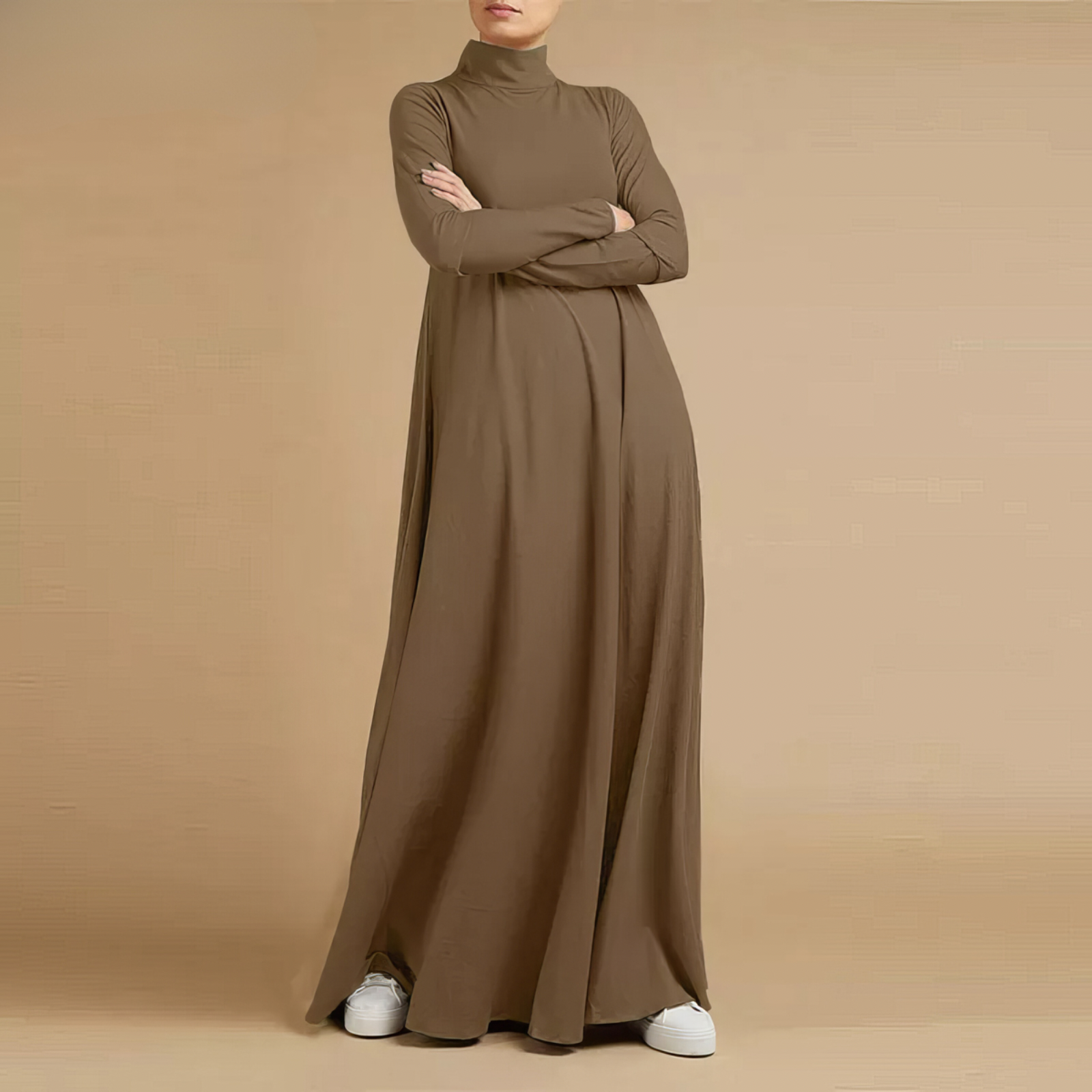 Maxikleid mit Rollkragen