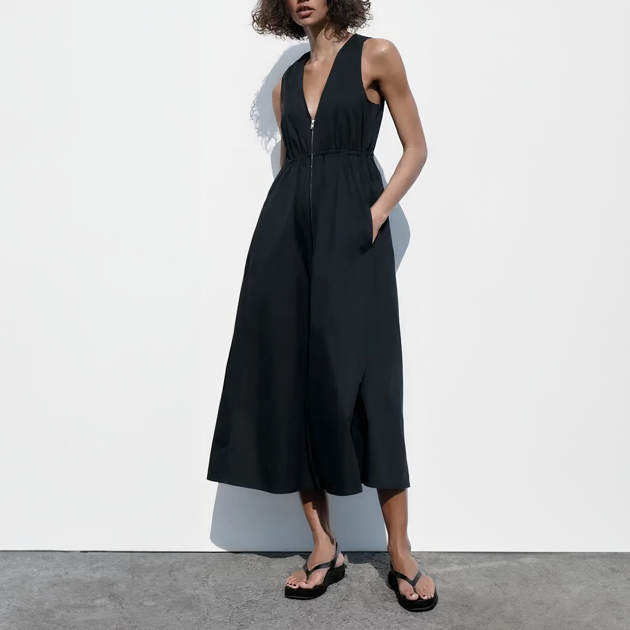 Schickes Midikleid mit Frontreißverschluss