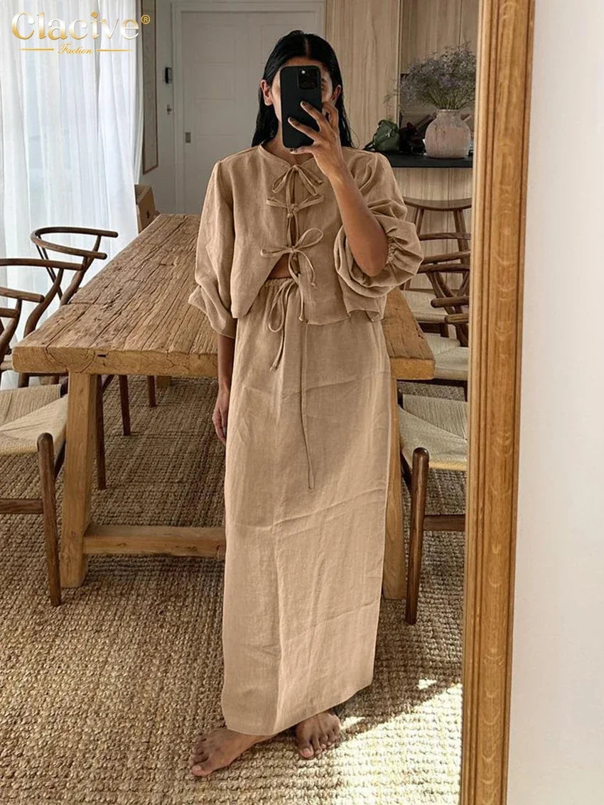 Zweiteiliges Set aus khakifarbener Baumwolle mit Puffärmeln