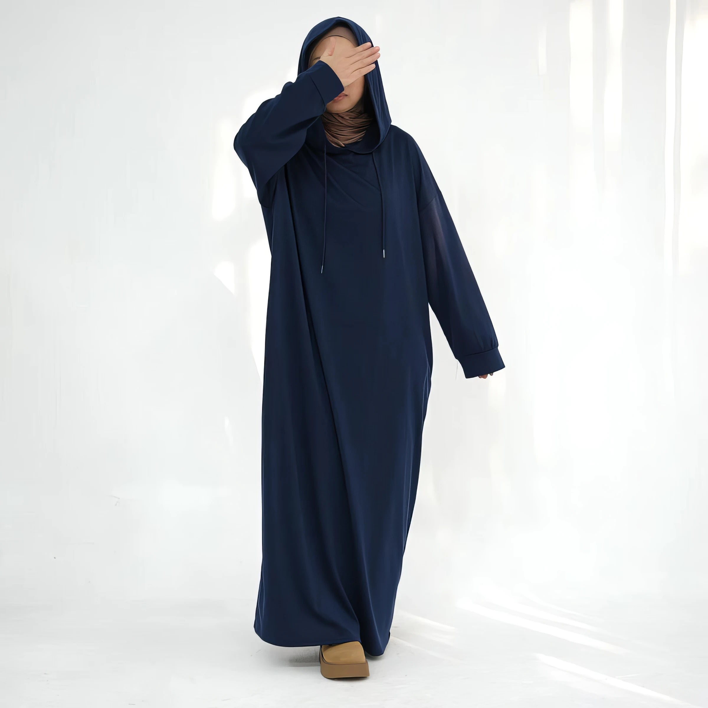 Kapuzen-Maxikleid (lang): Hoodie Maxikleid – Modest Look